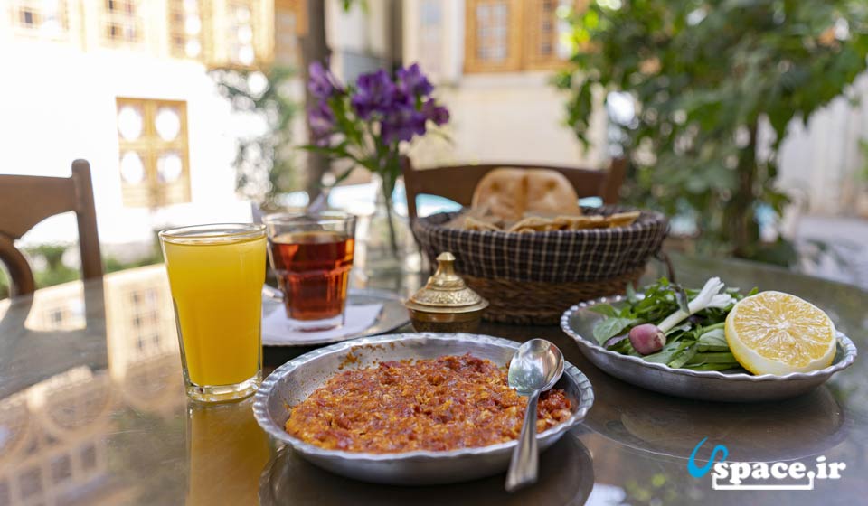 صبحانه در بوتیک هتل ایرانمهر - شیراز