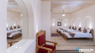 اتاق 3 تخته رواق - بوتیک هتل ایرانمهر - شیراز