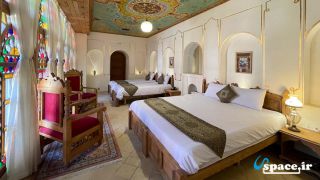 اتاق 4 تخته طاق بهشت - بوتیک هتل ایرانمهر - شیراز